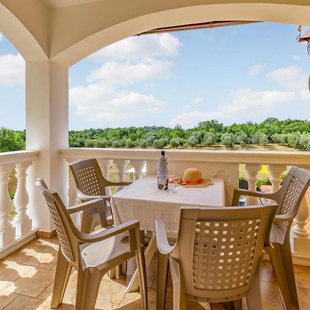 Amazing Home In Valtura Bagian luar foto