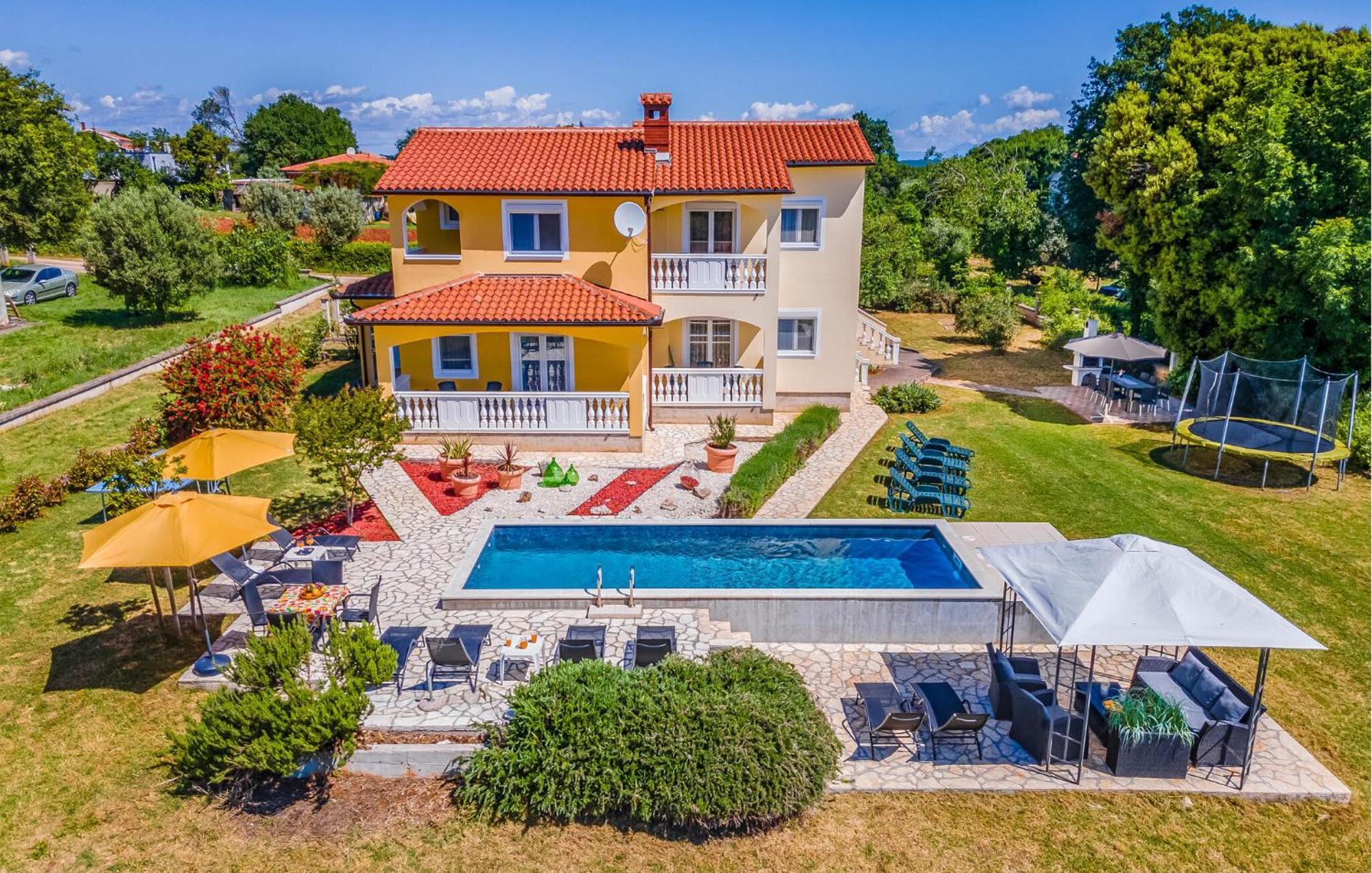 Amazing Home In Valtura Bagian luar foto