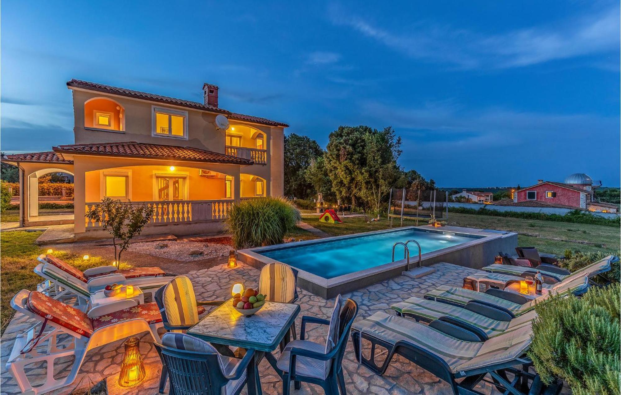 Amazing Home In Valtura Bagian luar foto