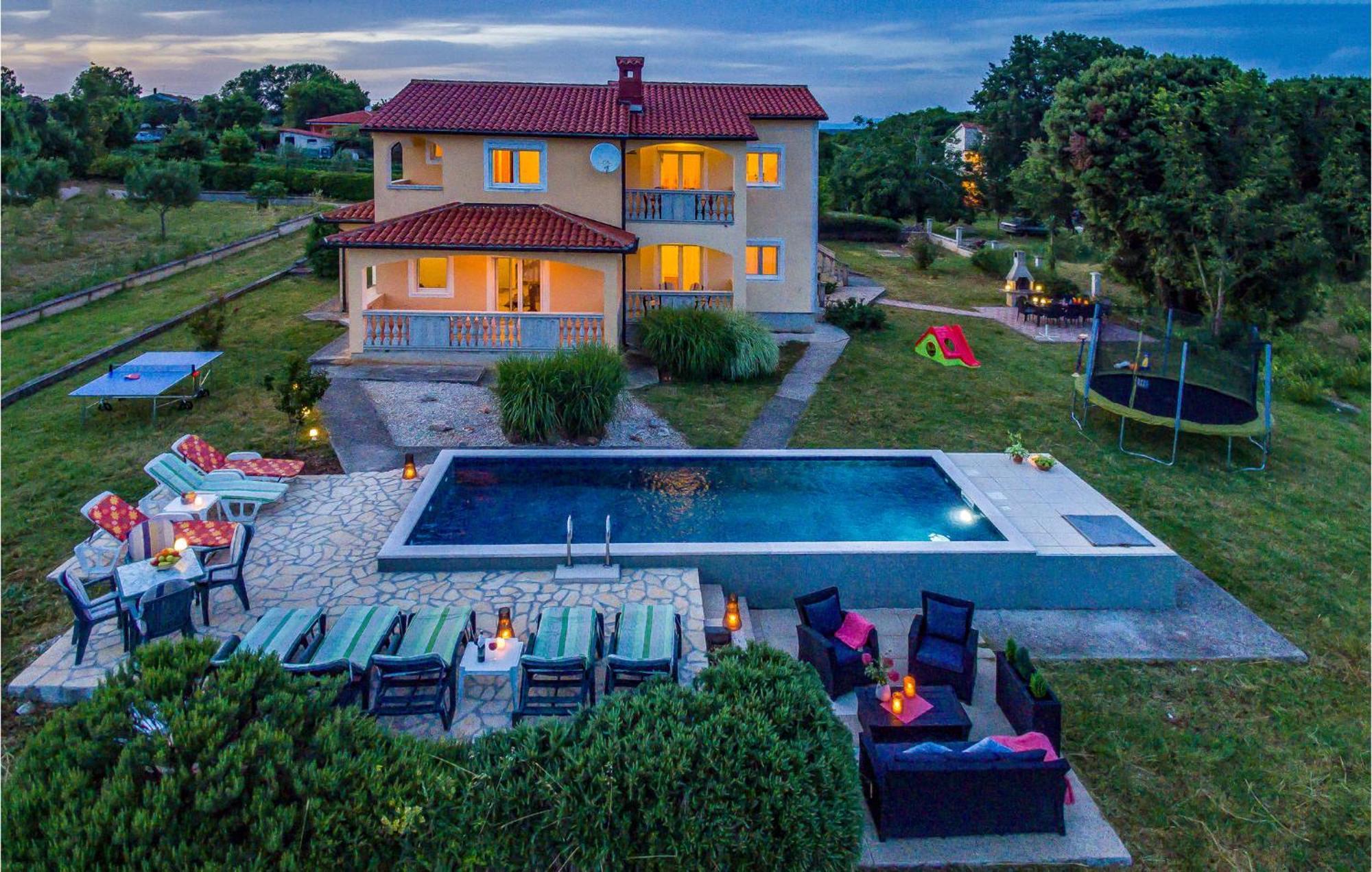 Amazing Home In Valtura Bagian luar foto